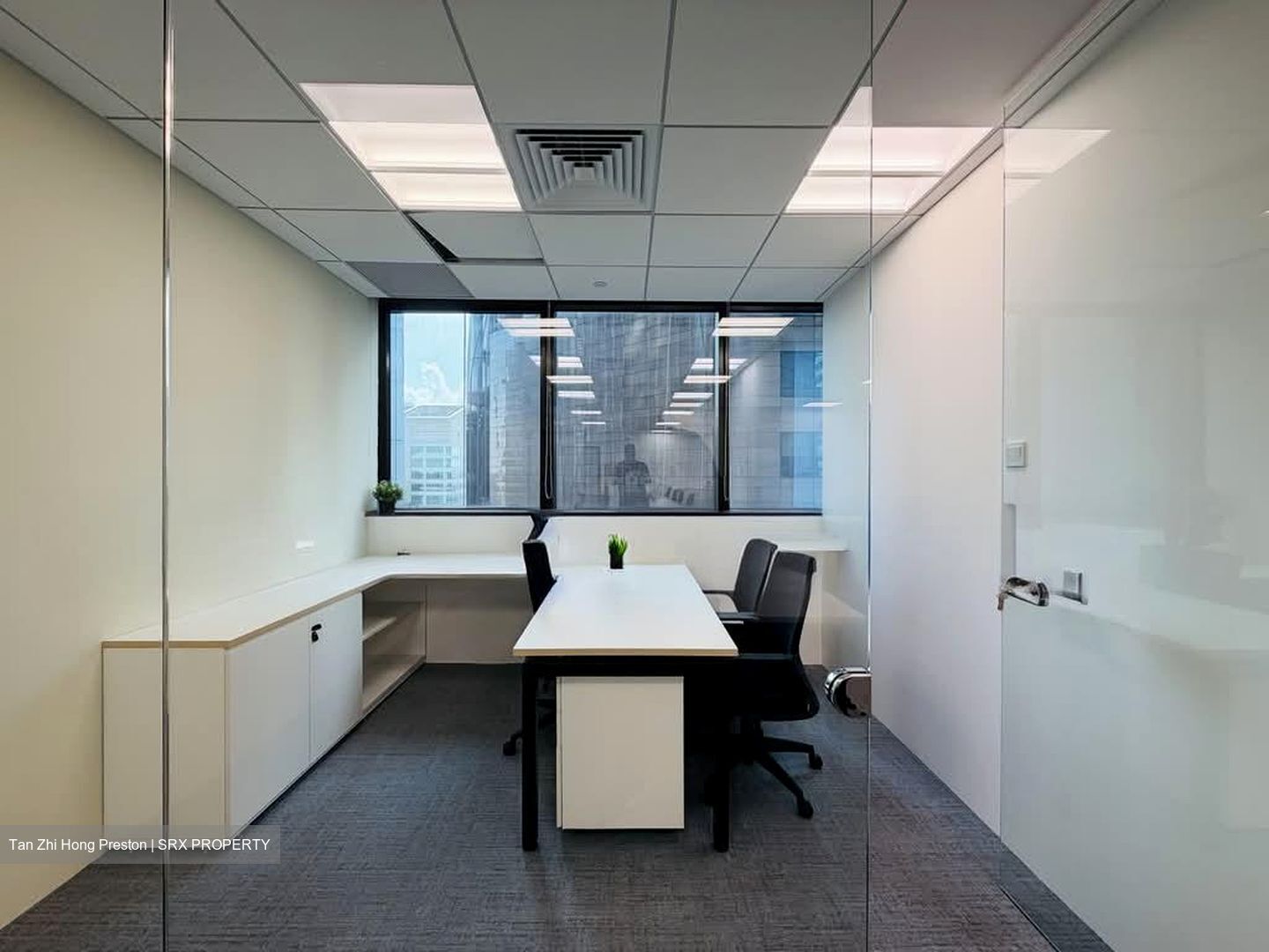 Republic Plaza (D1), Office #567728021